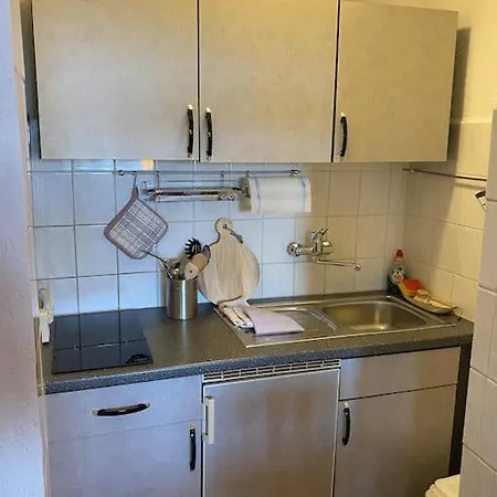 Nr. 2 Ruegen Idylle Landleben 아파트 *